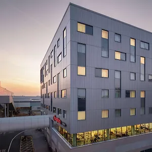 Hampton By Hilton London Gatwick Airport Ξενοδοχείο